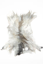 Lade das Bild in den Galerie-Viewer, Ziegenfell, Haarlänge 15 cm