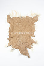 Lade das Bild in den Galerie-Viewer, Ziegenfell, Haarlänge 15 cm